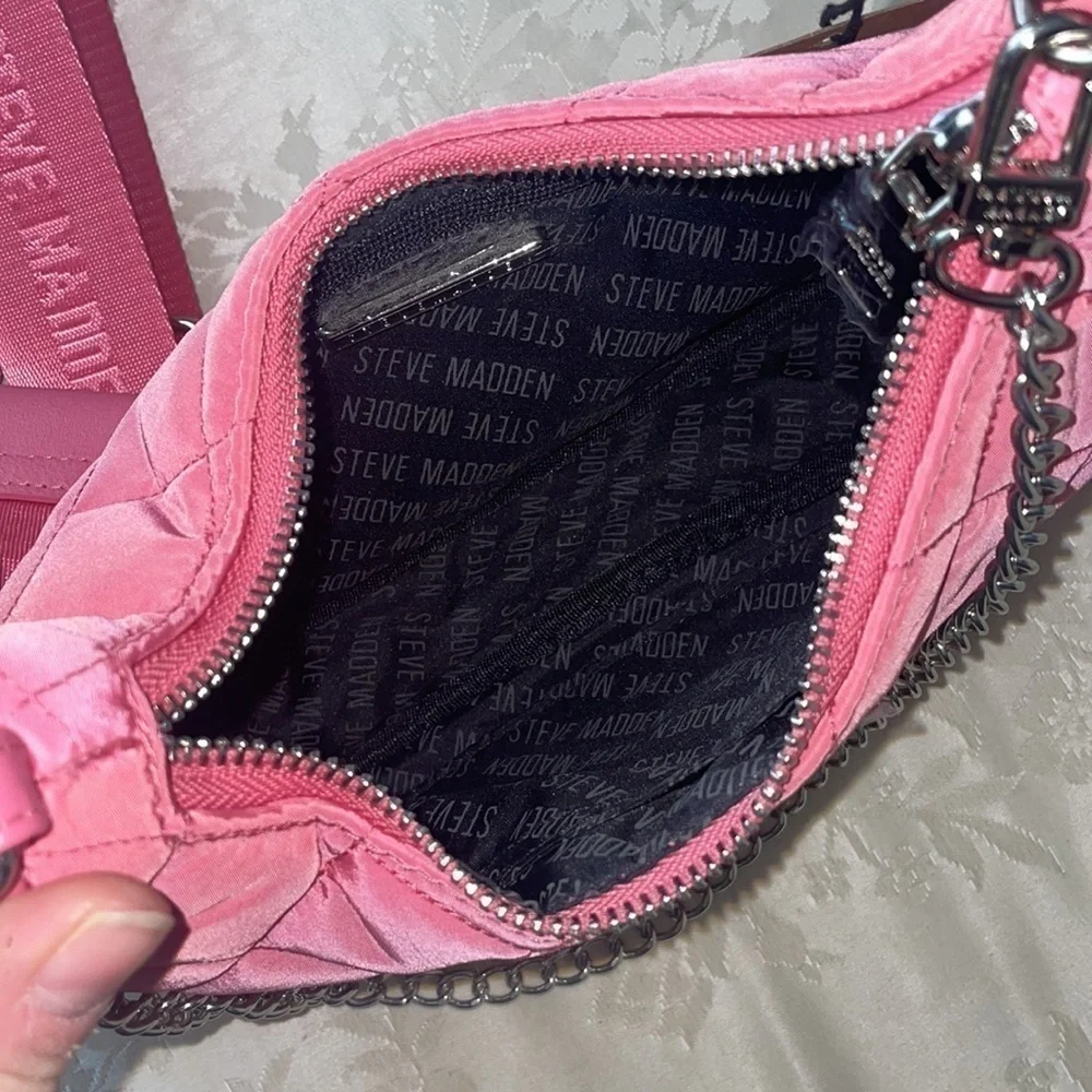 Brand New Steve Madden Raspberry Quilt Stitch Chain Wide Strap Crossbody Purse